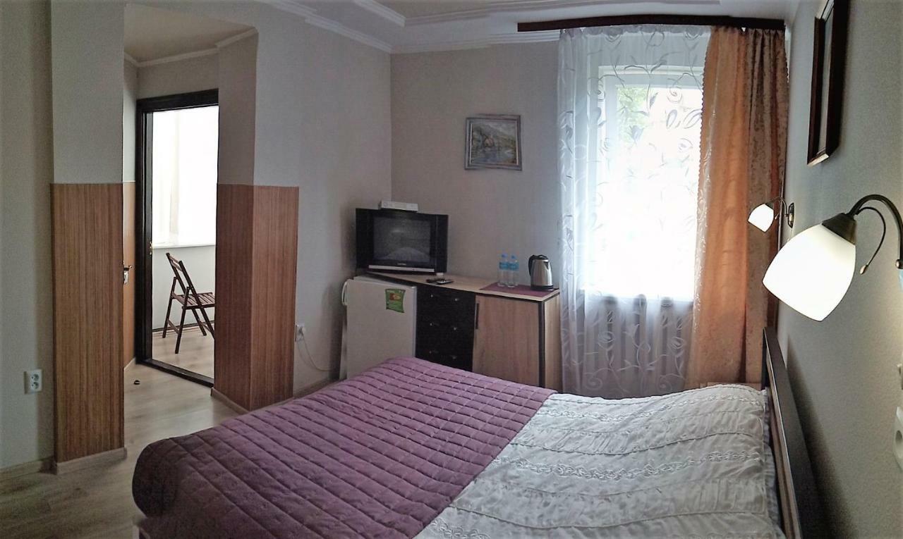Hotel Сонячна Truskavec' Esterno foto